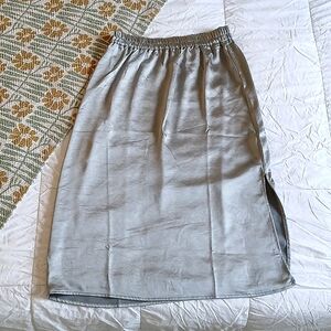 Sage green Gap skirt, NWT - size small